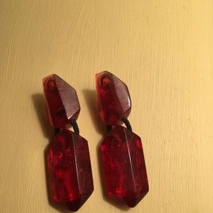 Statement clip on earrings!